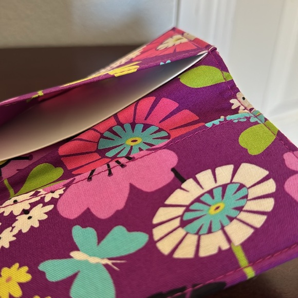 Vera Bradley check book holder - Picture 6 of 6